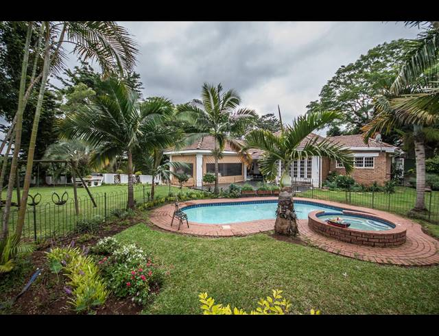 4 BEDROOM HOUSE FOR SALE IN COWIES HILL